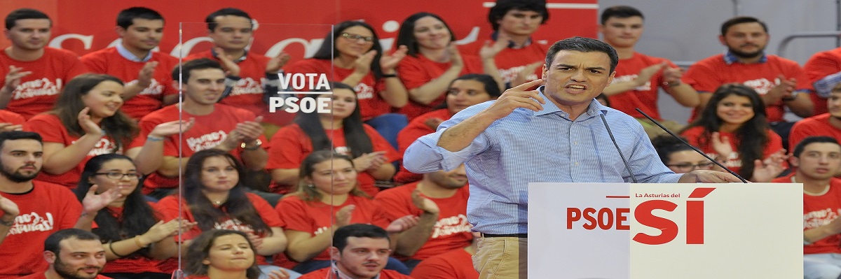 Pedro Sánchez at one of his election campaigns